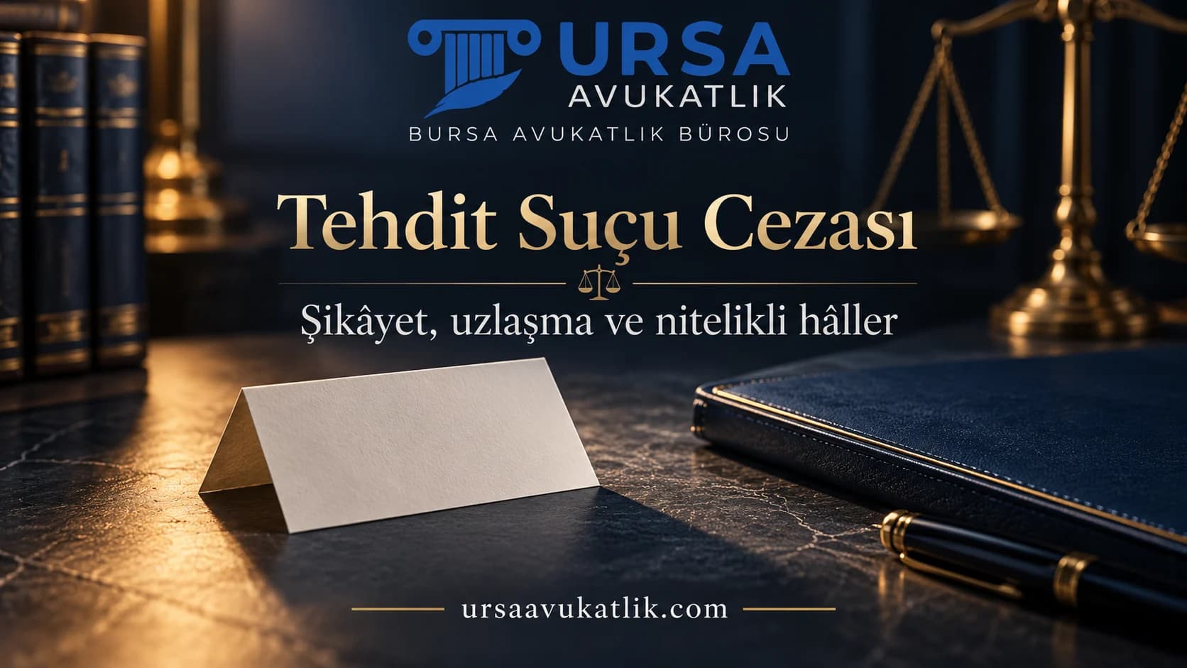Karanlık masada boş katlanmış kart, dosya ve terazi ile tehdit suçu cezası
